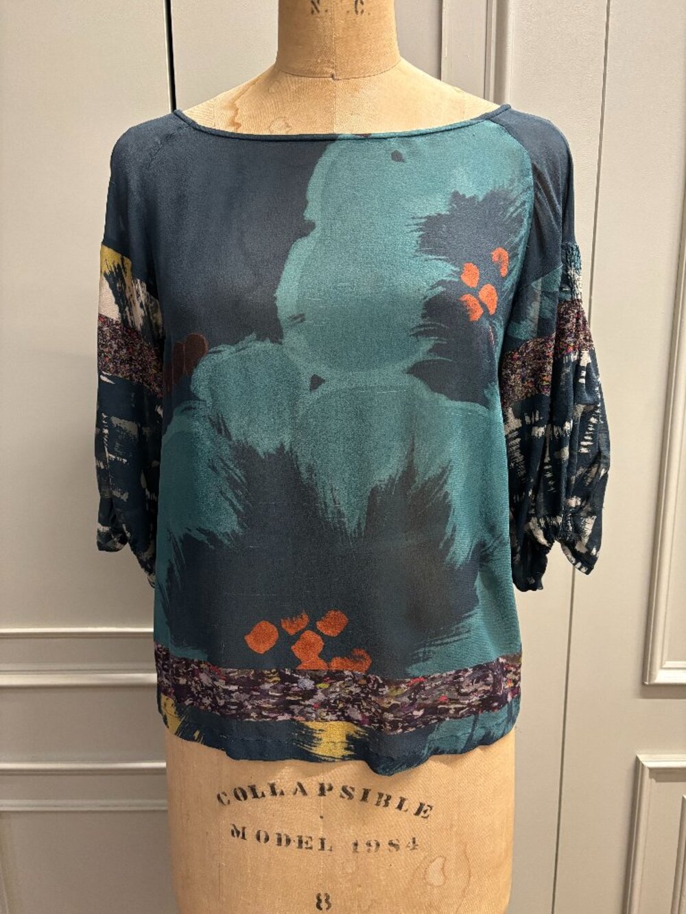 Dries Van Noten Abstract Floral Smocked-Sleeve Blouse